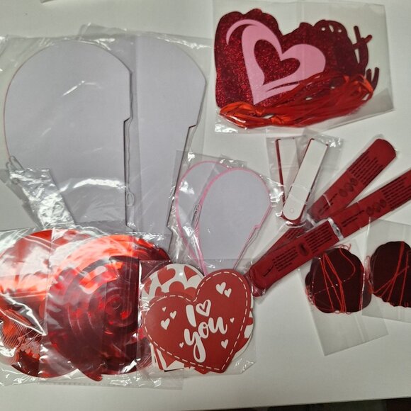 Valentines Decorations Love Hearts Classroom Party Sweetest Day Romantic Red Pin - Picture 1 of 6